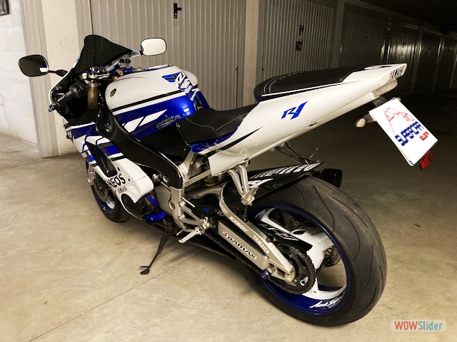 R1_Retro_Sx